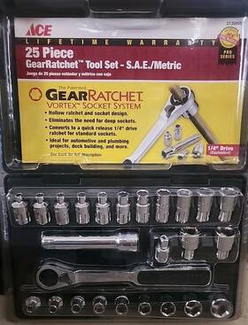 2135895 Ace 25 Piece Gearratchet Tool Set S.a.e./metric