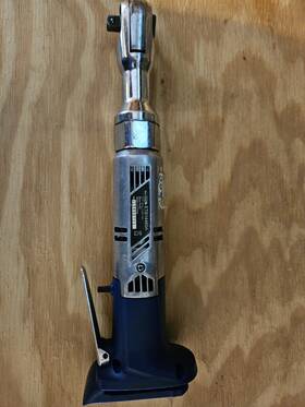 Etb14460a Blue Point Bluepoint 3/8 Inch Battery Ratchet