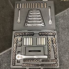 33735 Craftsman Usa Mechanics Tool Set #33735 Complete 117 Pieces Read