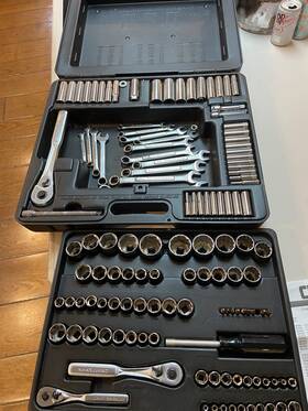 33875 Craftsman Mechanics Tool Set 135pc Sae Metric Sockets Ratchets Case Usa