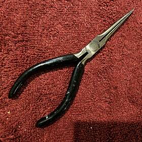 45946 Craftsman Usa Extra Slim Needle Nose 5-3/4 Inch Pliers #45946 Smooth Jaw