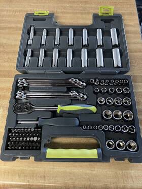 501012 Craftsman 101 Piece Evolve Mechanic Tool Set For Sae And Metric