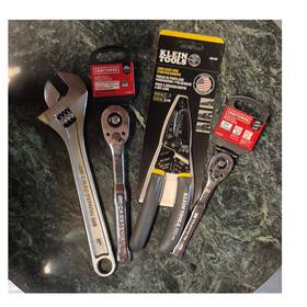 Cmmt86772 Craftsman Klein Tools Ratchets And 10in Adjustable Wrench 1009-sen Stripper 4pc