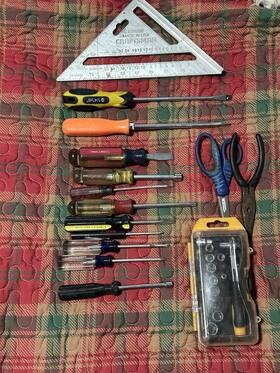 839600 Craftsman Stanley Accusharp Mixed Tool Set 15 Pieces Screwdriver Pliers Scissors