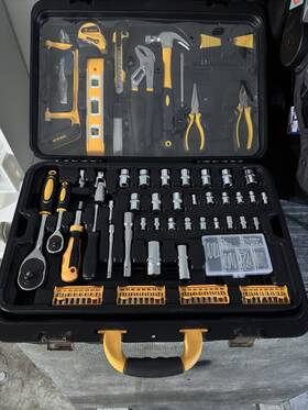 Dkmt198 Deco Tools Suitcase