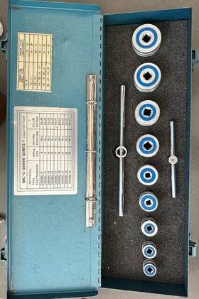 Mil-dtl-38999 Dmc Cm-s-389l Series I Adapter Tool Set - Daniels Used