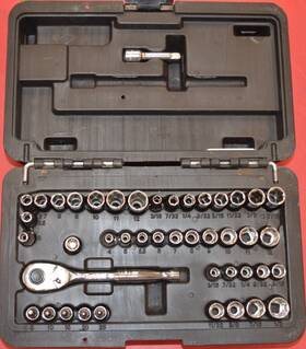 61-050 Duralast 61-150 44 Out Of 45pc 1/4 Inch 6pt Mechanics Tool Set 61-050- One Piece Missing