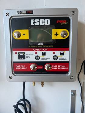10965 Esco Digital Wall Mounted /automatic Tires Inflator