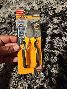 Family Maid 827680160233 Linesman Pliers Comfort Grip Reduce Hand Fatigue 6 Inch Durable Light