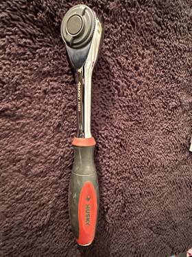 24903 Husky 3/8 Drive Rotator Ratchet