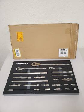H144rat22pceva Husky 1/4 In 3/8 And 1/2 144-position Ratchet/accessory Set Eva 22-piece