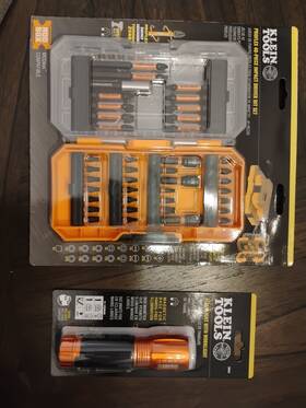 33801 Klein Tools Work Flashlight And Proflex 40-piece Impact Driver Bit Set