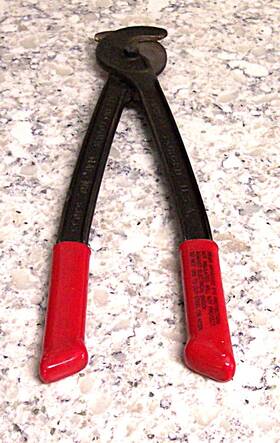 63035 Klein Tools Model 16 Inch Utility Copper And Aluminum Cable Cutter