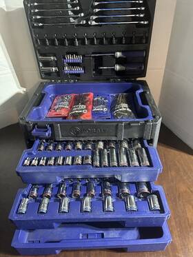 81761 Kobalt 227 Pieces Pro Tool Set Hard Case 81761- Wrenches Sockets Ratchets