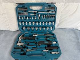 E-10899 Makita 76-pc. Metric Bit And Hand Tool Set New