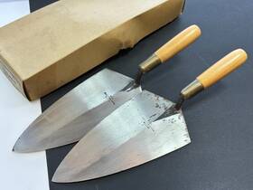 19-11-1 Marshalltown 19-11-1/2 2pc Brick Trowel Philadelphia 11-1/2 Inch X 6 Wooden Handle