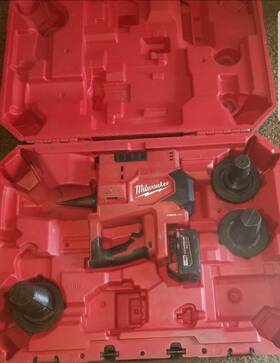 2260-20 Milwaukee Milwaukie 2 Inch -2.5 -3 Expansion Tool