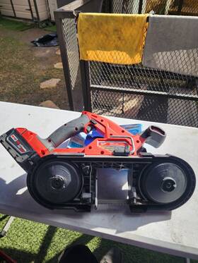 2545-20 Milwaukee M12 Fuel Brushless Band Saw