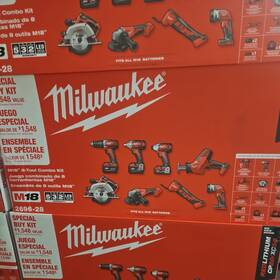 3692-22ct-48-89-4670 Milwaukee M18