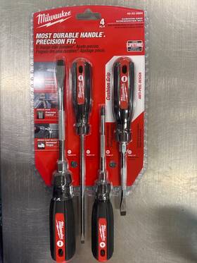48-22-2884 Milwaukee Cushion Grip Screwdriver Kit - 4 Pc