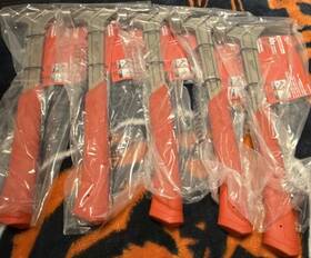 48-22-9017 Milwaukee 5 Shockshield Grip 17oz Smooth Face Hammer