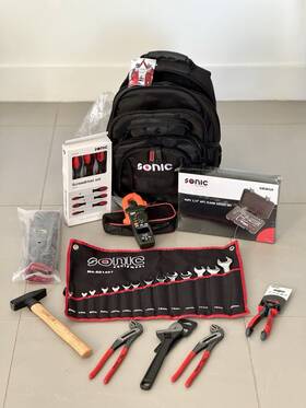 104602 Sonic Mixed Tool Set Bag Black Red Hammer Screwdriver Pliers Wrench Socket