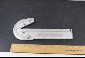 46-101 Stanley Vintage Center Square Tool Ruler Layout Scriber Made In Usa