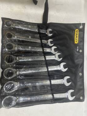 91-585 Stanley 7 Pcs. Ratchet Set
