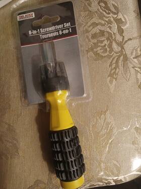 Tool Bench Hardware 639277668745 8-in-1 Screwdriver Set New