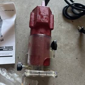241-4094 Tool Shop 1/4 Inch Laminate Trimmer