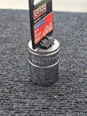 5424m Urrea 1/2 Inch Drive 24mm 12 Point Long Chrome Socket