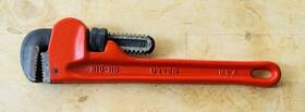 Urrea 660731621433 810hd Pipe Wrench 10 Ductil Iron