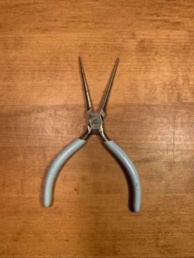 714-6 Utica Vintage Narrow Long Needle Nose 6 Inch #714-6 Pliers Made In Usa