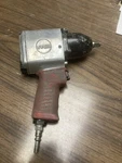 Non Working Urrea UP734H Impact Air Wrench 1/2 420FT-LB Broken. Fixed Price $19.99.