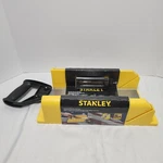 Stanley 14.5 In. Deluxe Clamping Miter Box With Hand Saw 20-600 New. Fixed Price $21.65.