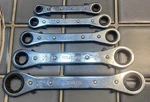 Vintage Durabuilt Set Of 5 Ratchet Reversable Boxed End Wrench 1/4-7/8 Tools. Fixed Price $14.99.