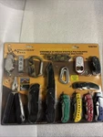 Appalachian Trail 25 Piece Multipurpose Tool Many Knives Knife #0362359. Fixed Price $29.79.