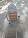 Pro-lift B-020D Grey Hydraulic Bottle Jack Ton Capacity. Fixed Price $28.00.