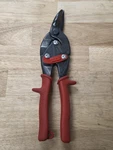 Snap-on AV-10 Utility Snips Steel Blade Red Plastic Handle. Fixed Price $54.99.
