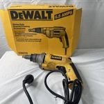 Dewalt DW276 Screwgun With Quik Drive. Fixed Price $60.00.