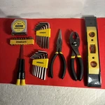 Home Tool Stanley Set 32PC. New. Fixed Price $14.95.