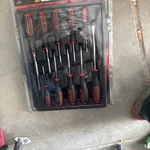 Gearwrench 80060 10-PIECE Phillips/slotted/pozidriv Dual Material Screwdriver. Fixed Price $45.00.