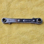 Matco 1/4" & 5/16" Six Point Socket/ratchet Wrench WRT0810. Fixed Price $12.30.