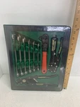 Craftsman Professional 9PC Robo Grip Pocket Socket Auto Lock Wrench Set #945444. Fixed Price $61.95.