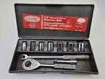 Tru-test 3/8" Socket Set With Ratchet Sae 3/4". Fixed Price $34.95.