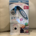 Truecut 28MM/ My Comfort Rotary Cutter Stress Free Cutting Nip New. Fixed Price $24.95.