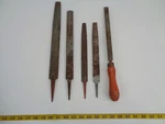 Lot Of 5 Vintage File Bastard Cut Tools Course & Fine Simonds Sunflower Jk. Fixed Price $29.99.