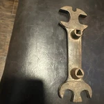 Vintage Airco Multi Wrench Welding Tool No. 8090012. Fixed Price $18.50.