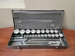 Gearwrench 80880 27 Piece 3/4" Drive 12 Point Standard Sae Mechanics Tool Set. Fixed Price $279.99.