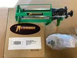 Newborn VR200-XSP Dual-component Variable Ratio Manual Adhesive Applicator. Fixed Price $49.00.